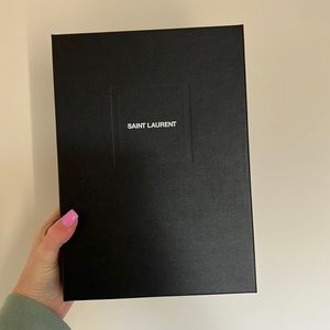 Kate small chain bag in grain de poudre leather